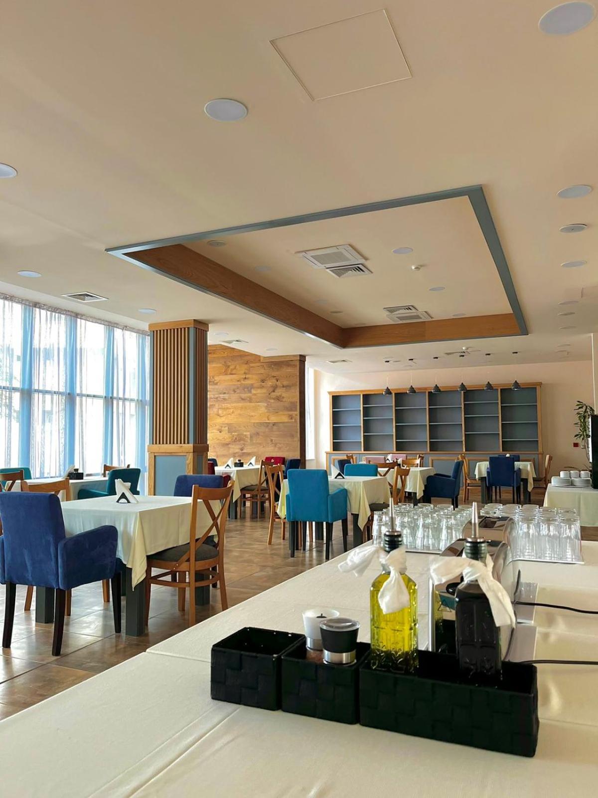 City Plaza Μπότεβγκραντ Εξωτερικό φωτογραφία